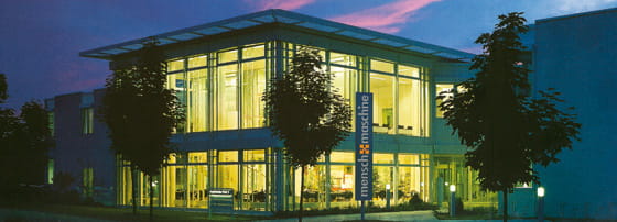 Unternehmenszentrale Mensch und Maschine